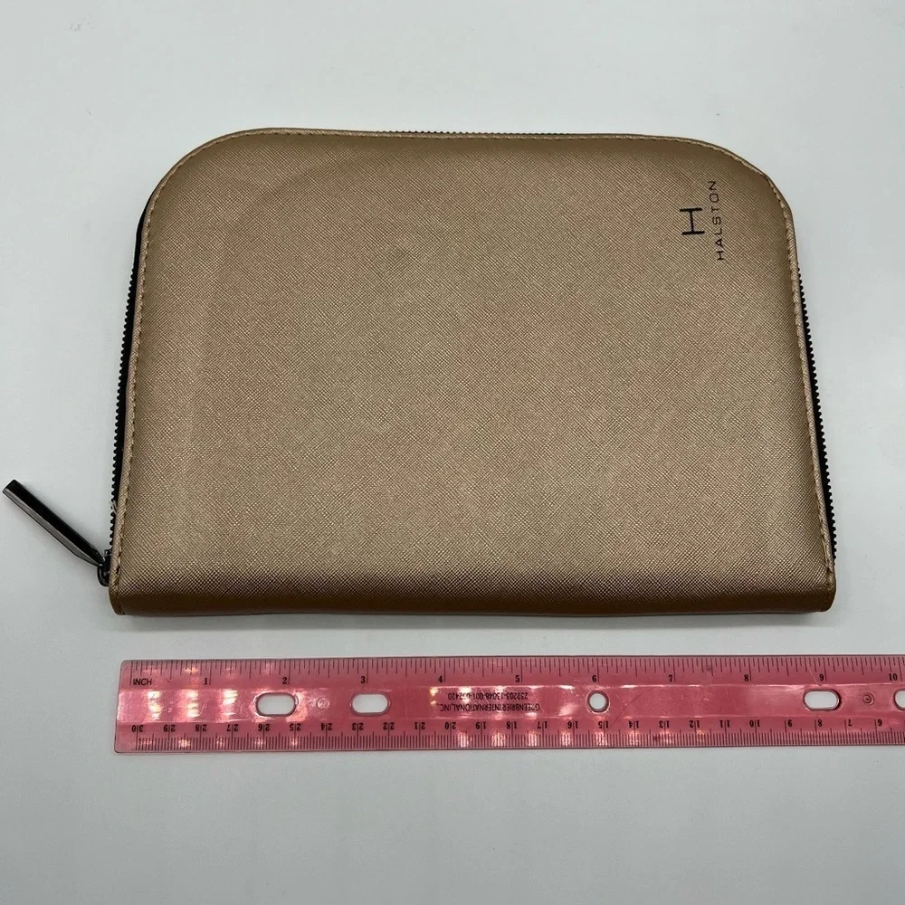 Halston travel jewelry case